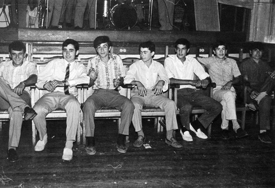 Joves a la Sala-teatre